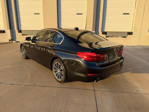 2018 BMW 530 530i Sedan 4D