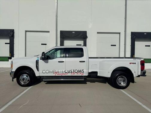 2023 Ford F-350 XLT