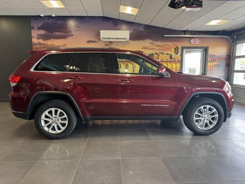 2016 Jeep Grand Cherokee Laredo