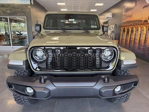 2025 Jeep Gladiator Sport