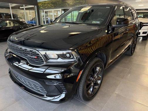 DB Black Clearcoat 2026 Dodge Durango GT