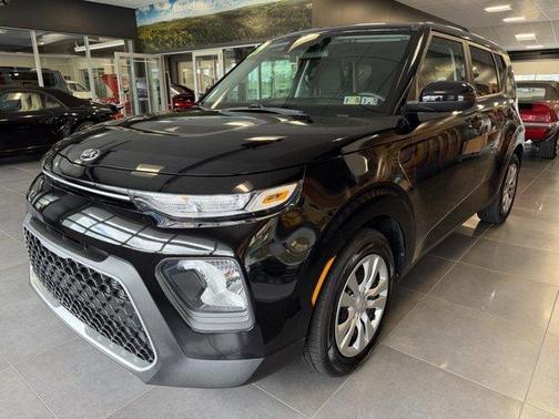 Cherry Black 2021 Kia Soul LX