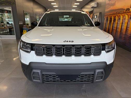 Bright White Clearcoat 2026 Jeep Cherokee LAREDO/LIMITED