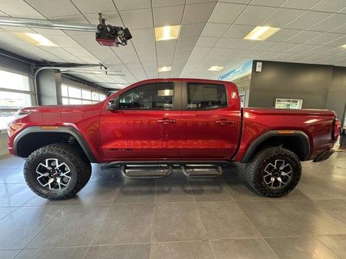 2024 GMC Canyon AT4X