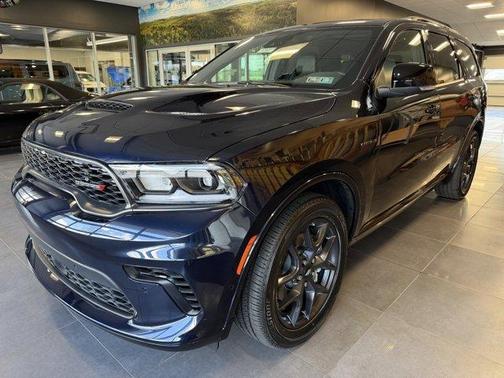 Night 2026 Dodge Durango GT Plus HEMI V8