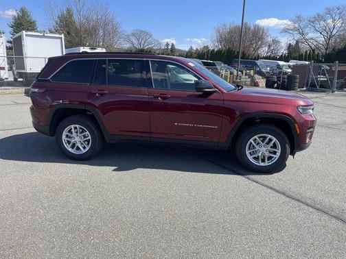 2025 Jeep Grand Cherokee Laredo X
