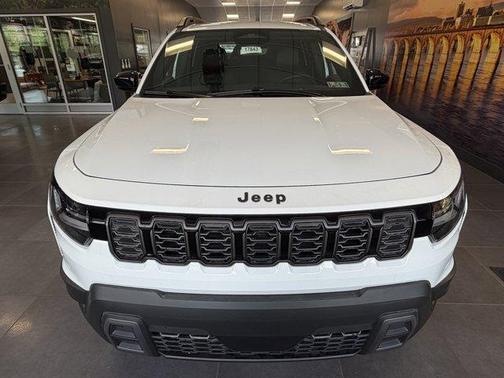 Bright White Clearcoat 2026 Jeep Cherokee LAREDO/LIMITED