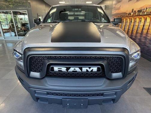 Billet Silver Metallic Clearcoat 2022 RAM 1500 Classic SLT