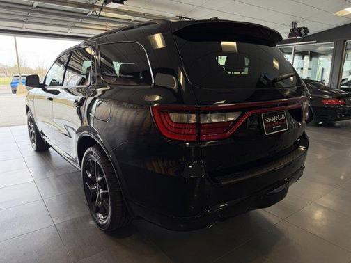 DB Black Clearcoat 2026 Dodge Durango GT Plus HEMI V8