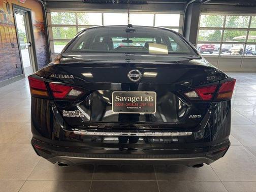 2019 Nissan Altima 2.5 SR