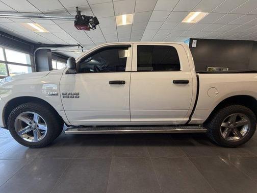 Bright White Clearcoat 2017 RAM 1500 Express