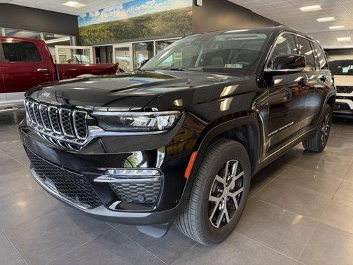 Diamond Black 2024 Jeep Grand Cherokee Limited