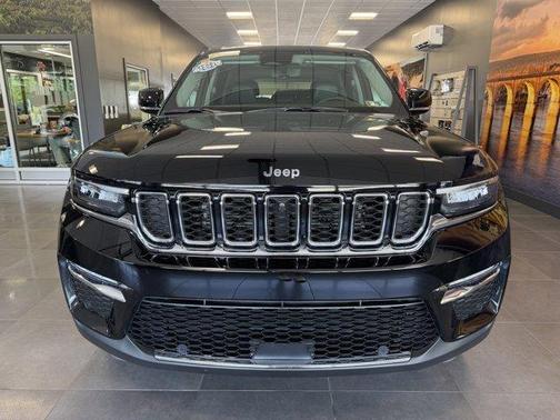 Diamond Black 2024 Jeep Grand Cherokee Limited