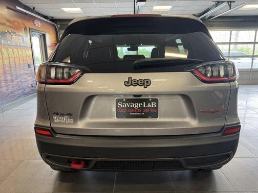 2021 Jeep Cherokee Trailhawk