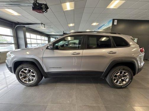 2021 Jeep Cherokee Trailhawk