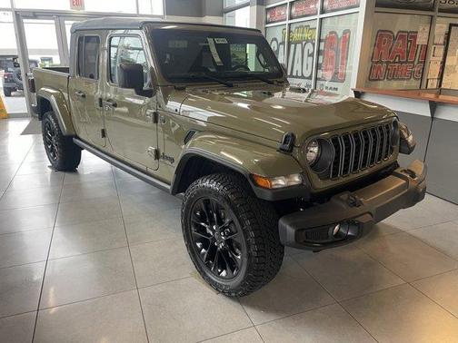 2025 Jeep Gladiator Sport