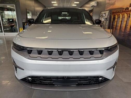 2025 Jeep Wagoneer S Launch Edition