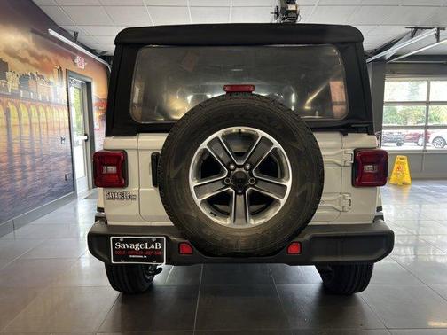 2022 Jeep Wrangler Unlimited Sahara