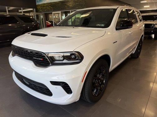 White Knuckle Clearcoat 2026 Dodge Durango GT Premium HEMI V8