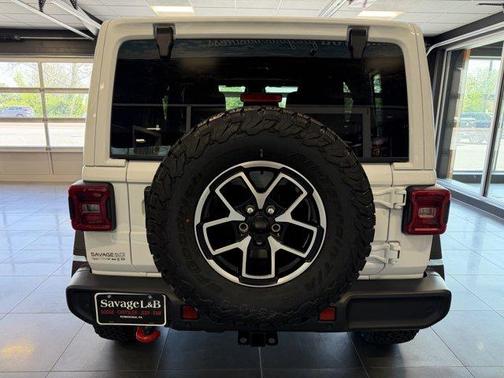 Bright White Clearcoat 2026 Jeep Wrangler Rubicon