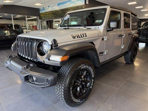Silver Zynith Clearcoat 2022 Jeep Wrangler Unlimited Sport