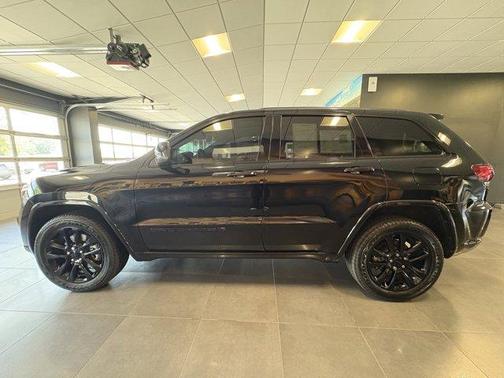2022 Jeep Grand Cherokee WK Laredo