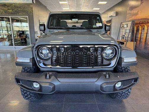2025 Jeep Gladiator Sport