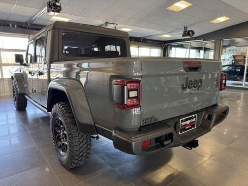 2025 Jeep Gladiator Sport