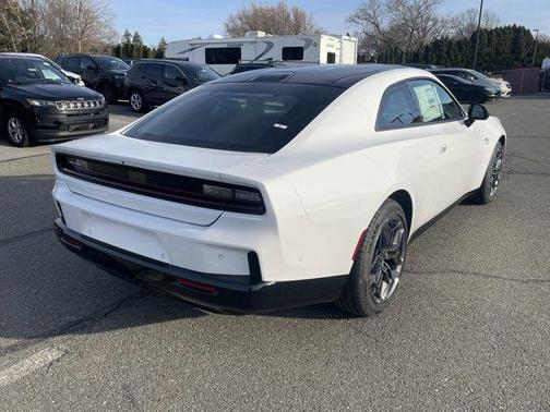 2025 Dodge Charger Daytona R/T