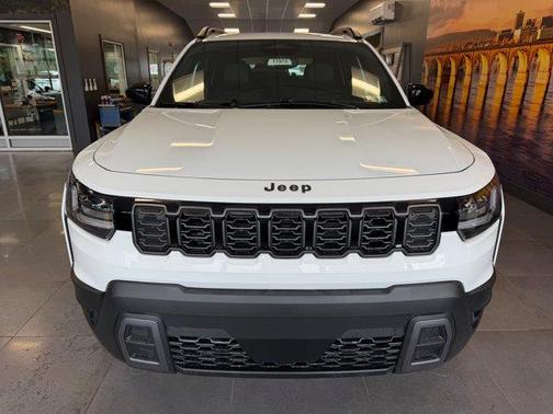 Bright White Clearcoat 2026 Jeep Cherokee LAREDO/LIMITED