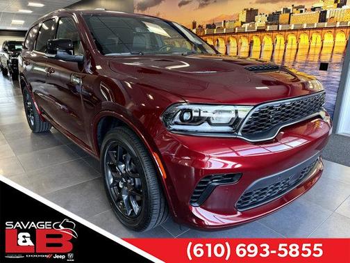 Octane Red Pearlcoat 2026 Dodge Durango GT Plus HEMI V8