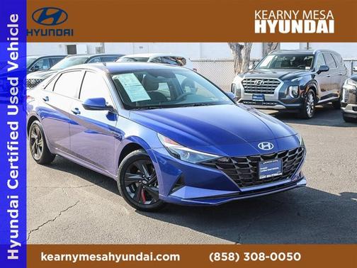 2022 Hyundai ELANTRA SEL