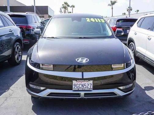 Black 2023 Hyundai IONIQ 5 SE
