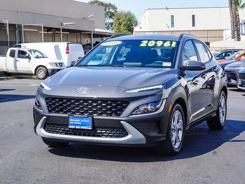 2023 Hyundai KONA SEL