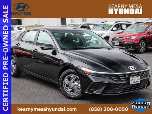 2024 Hyundai ELANTRA SE
