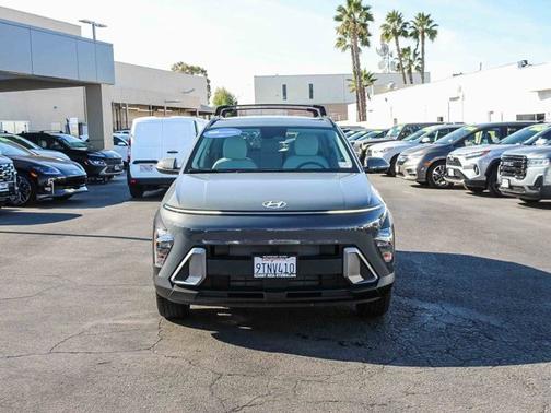 2025 Hyundai KONA SEL Convenience