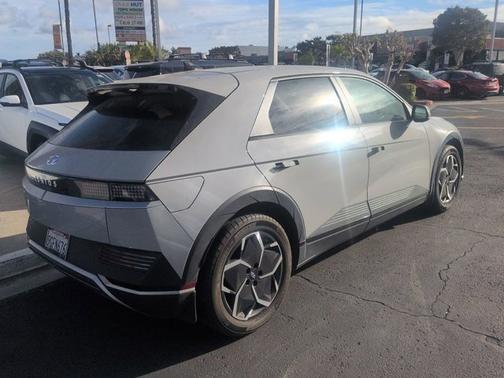 Gray 2023 Hyundai IONIQ 5 SEL