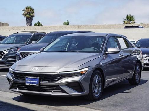Gray 2024 Hyundai ELANTRA SEL