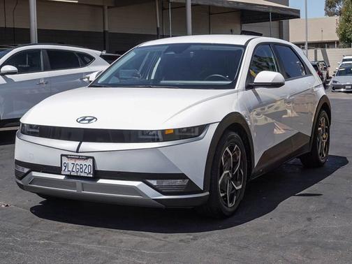 White 2024 Hyundai IONIQ 5 SEL