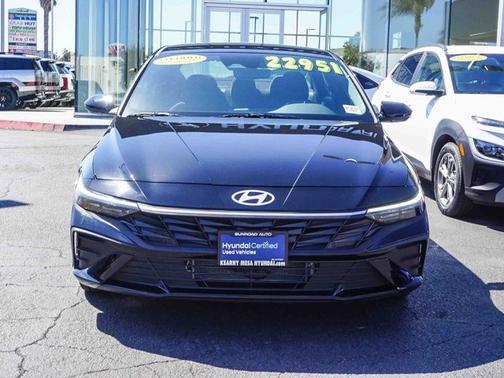 2025 Hyundai ELANTRA HEV SEL Sport