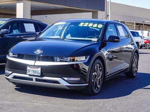 2023 Hyundai IONIQ 5 SE Standard Range