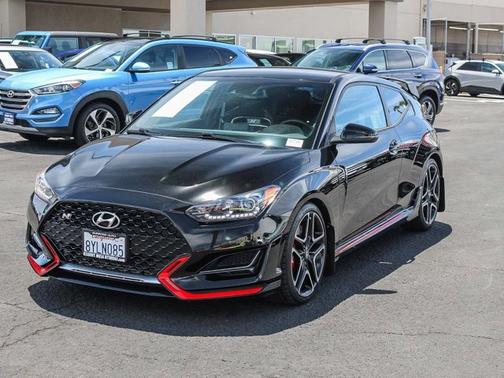 2022 Hyundai Veloster N Base