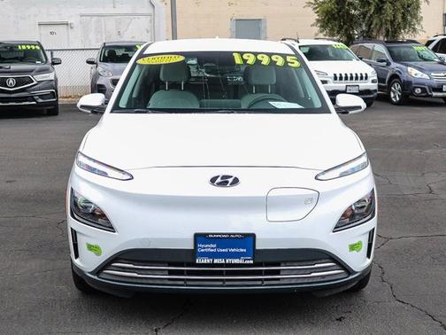 2023 Hyundai KONA EV SE