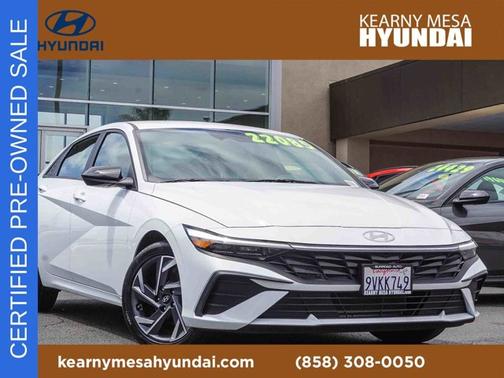 White 2025 Hyundai ELANTRA SEL Sport