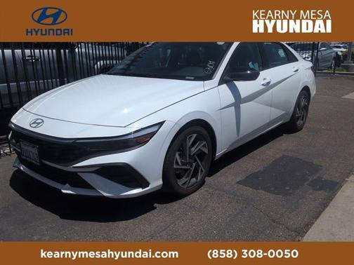 White 2025 Hyundai ELANTRA SEL Sport
