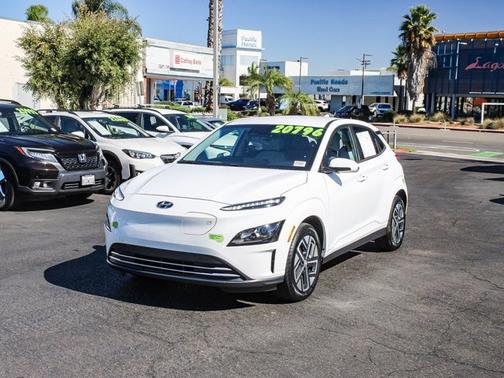 2023 Hyundai KONA EV SE