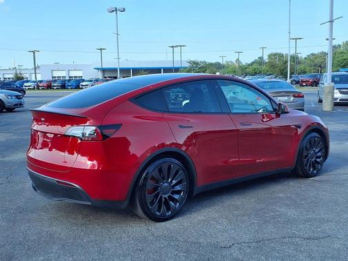2023 Tesla Model Y Performance