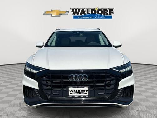 2019 Audi Q8 Premium Plus