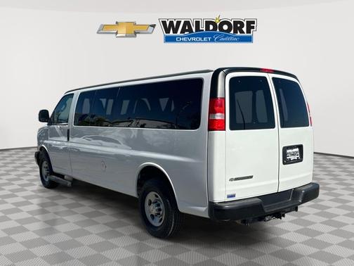 2023 Chevrolet Express 3500 LS