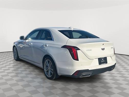 2024 Cadillac CT4 Luxury